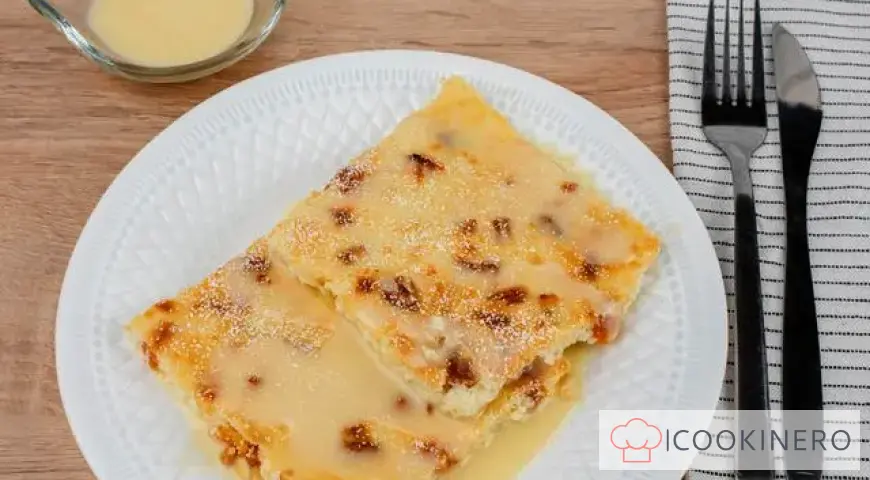 Cottage cheese casserole with dried apricots