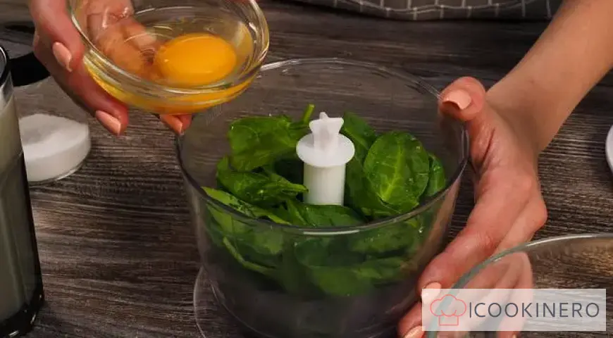 Pancakes with spinach