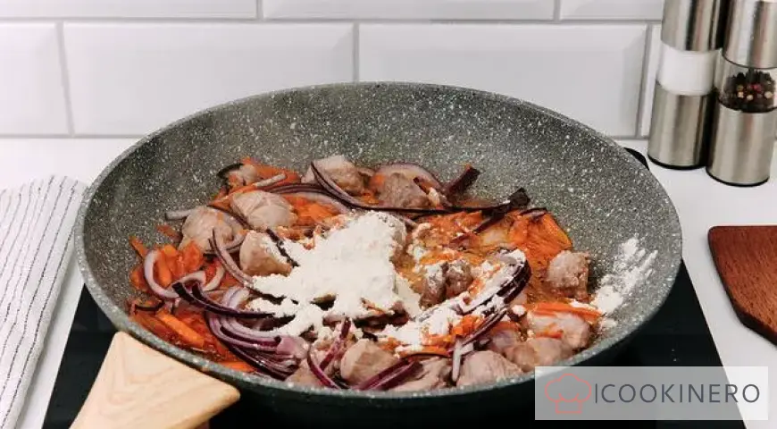 Classic pork goulash