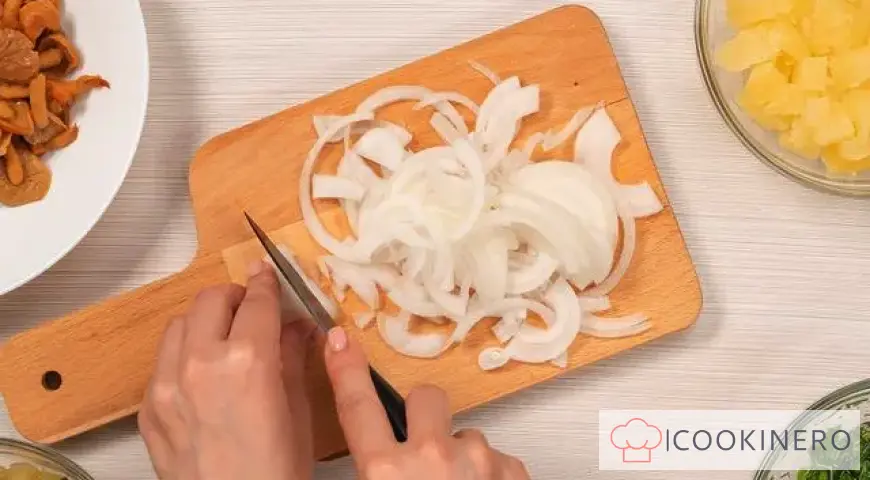 Champignons marinés au miel et concombres