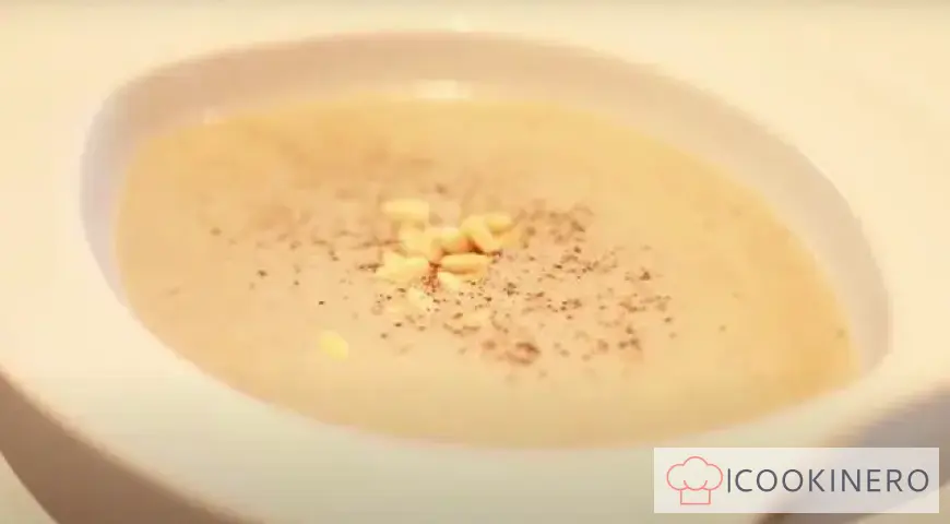Delicate creamy mushroom soup
