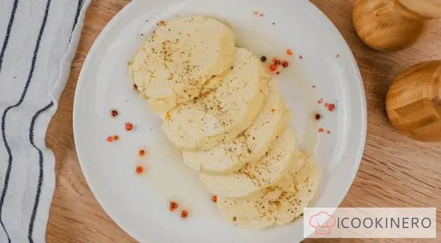 Homemade cheese from kefir