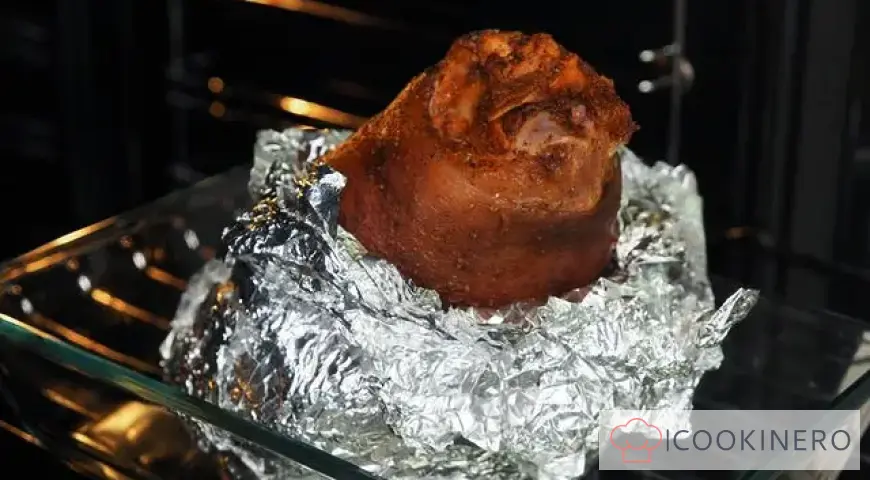 Pork knuckle in the oven