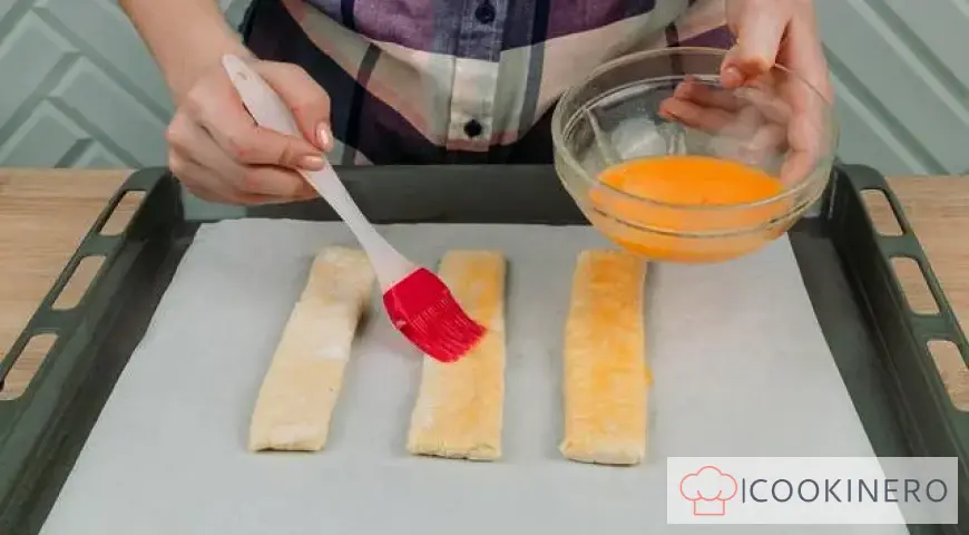 Cinnamon Puff Pastry