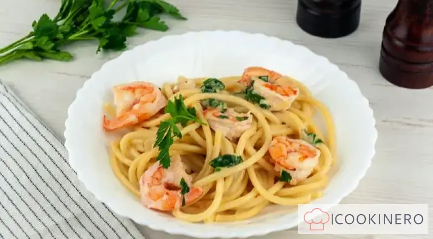 Pasta con camarones
