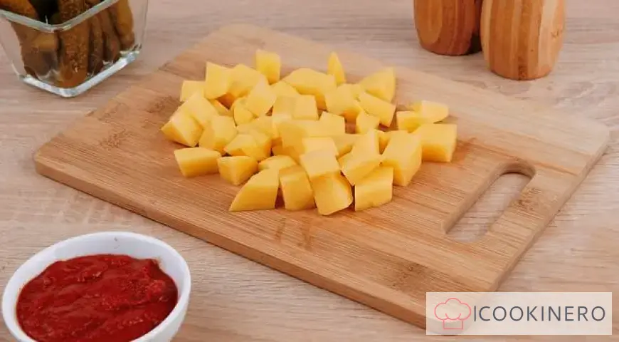 Solyanka au chou et aux pommes de terre