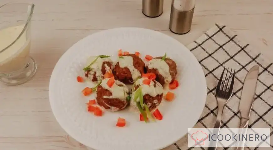 Grechanniki à la sauce à la crème sure