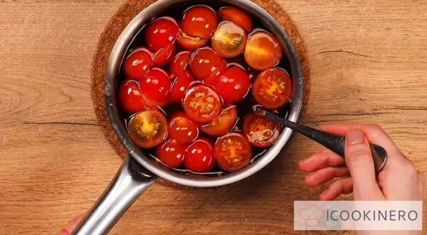 Dried cherry tomatoes