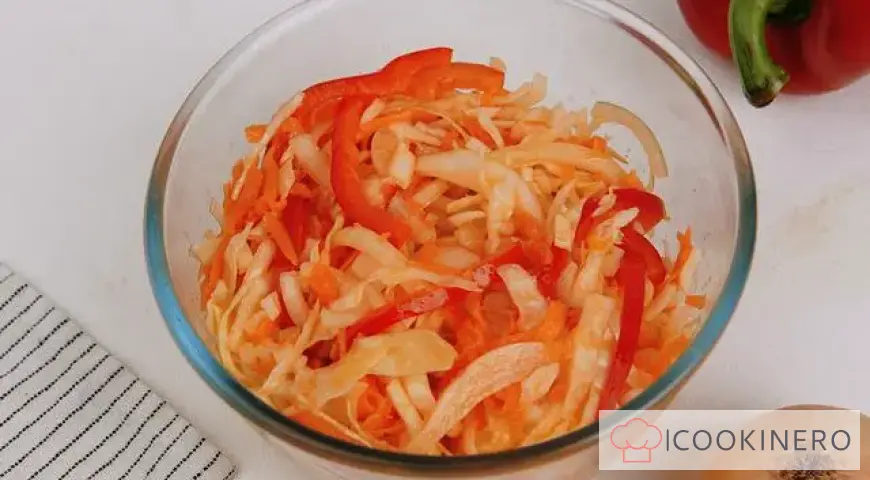 Cabbage salad for the winter