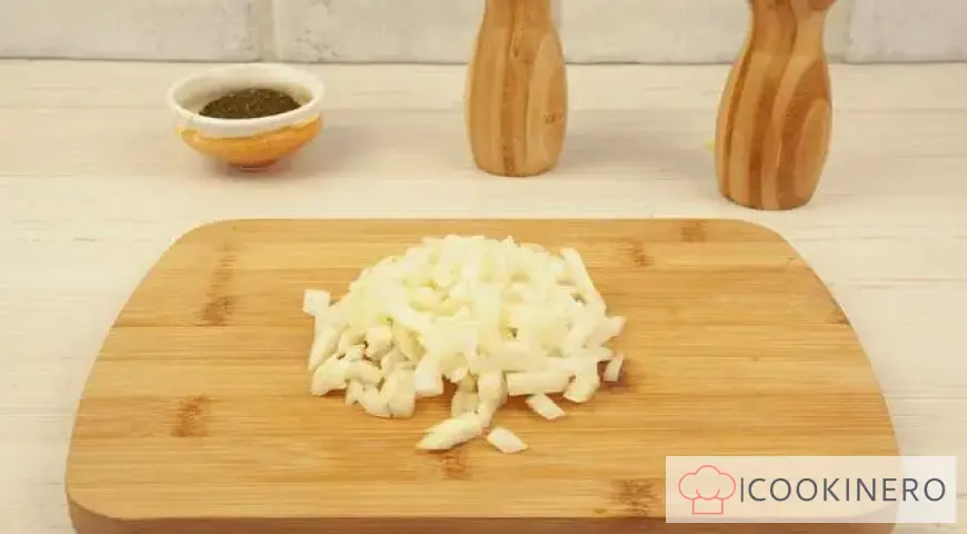 Cabbage Solyanka with Stew