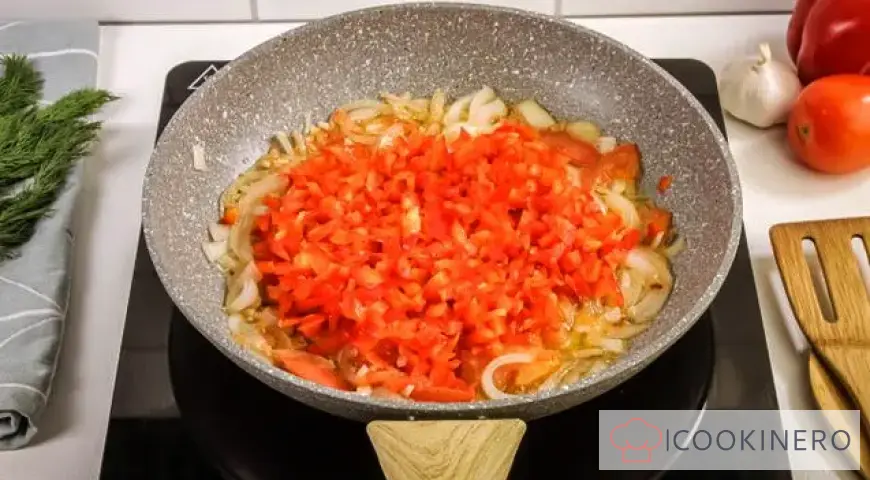 Chevapchichi in bell pepper and tomato sauce
