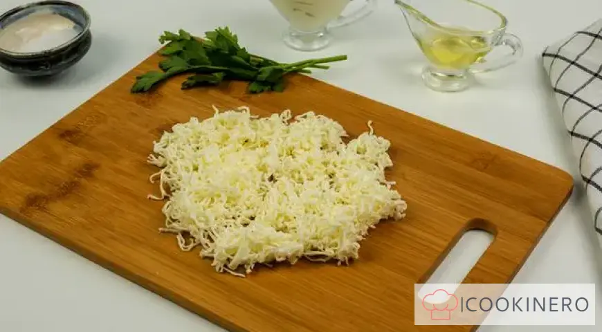 Lavash-Vorspeise mit Hühnchen und Schmelzkäse