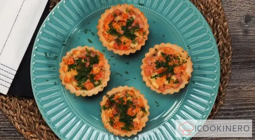 Tartlets with cheese