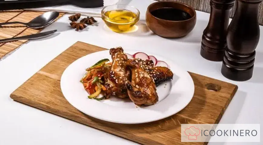 Ali di pollo in salsa di soia e miele