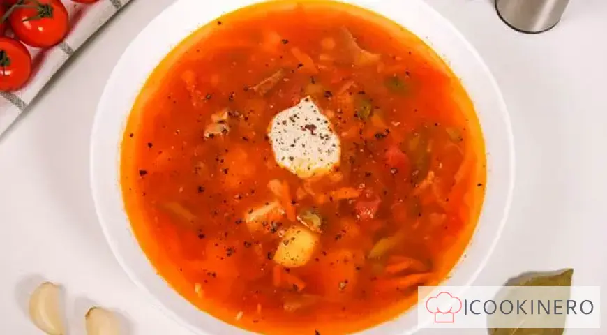 Tomaten-Rassolnik