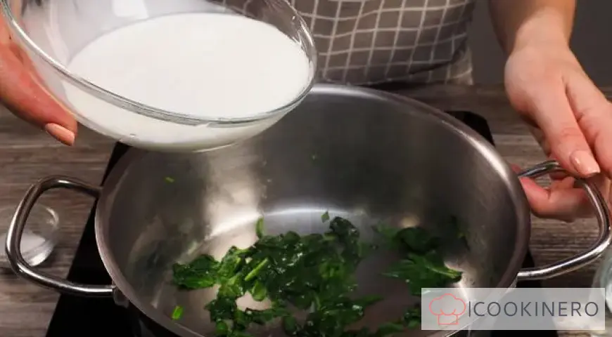 Chicken with spinach