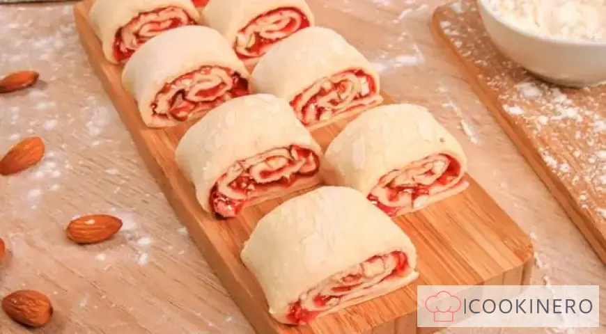 Riccioli di pasta sfoglia su un bastoncino
