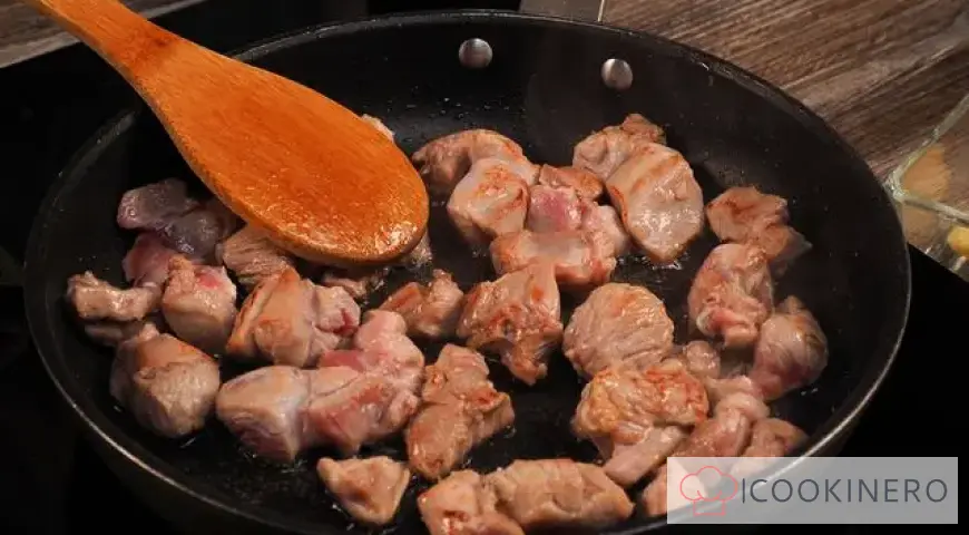 Cavolo stufato con tacchino