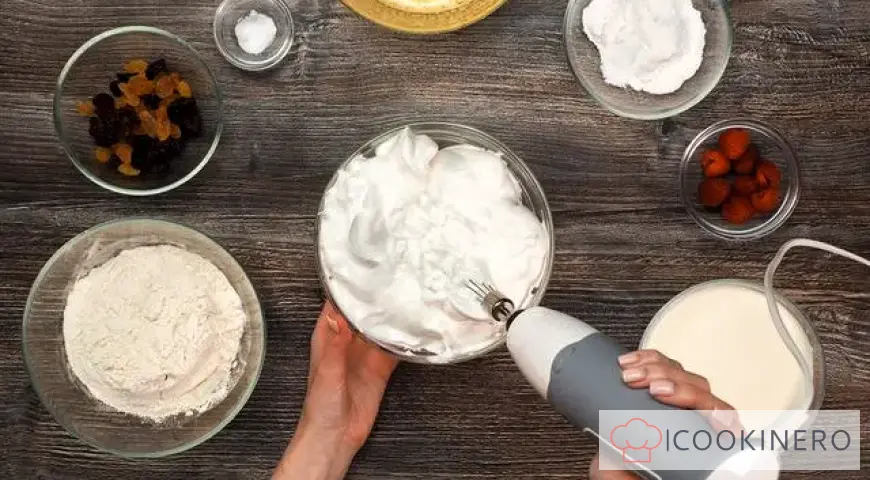 Torta con panna