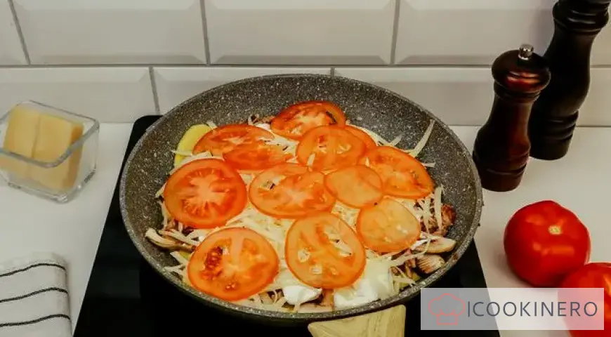 Potato casserole with minced meat in a frying pan