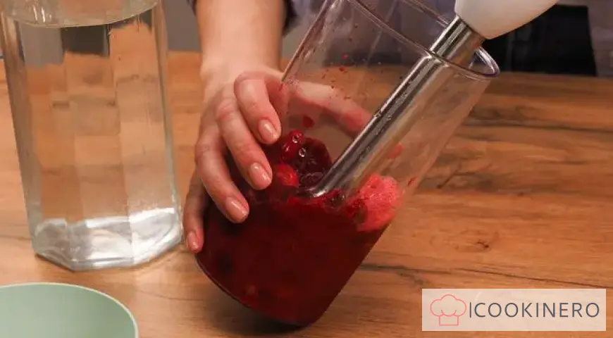 Cranberry and lingonberry juice