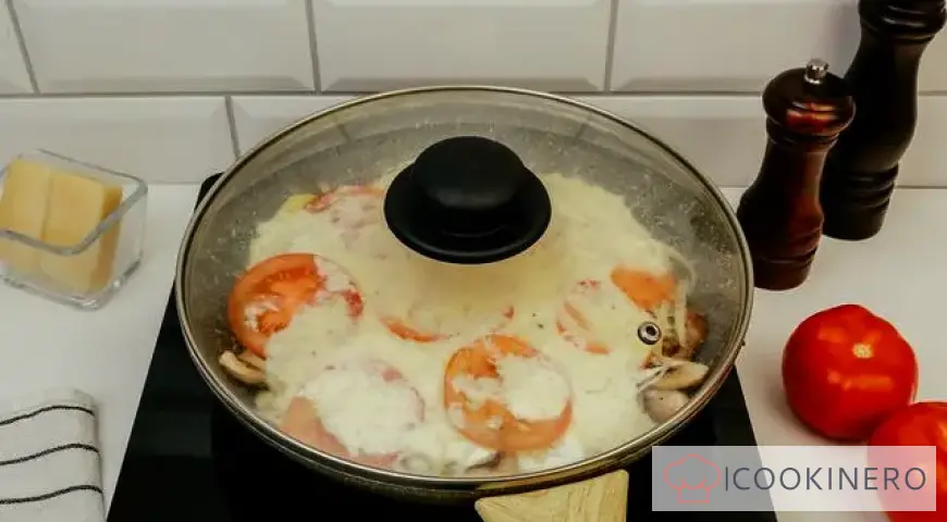 Potato casserole with minced meat in a frying pan