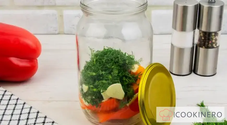 Pickled bell peppers with garlic for the winter