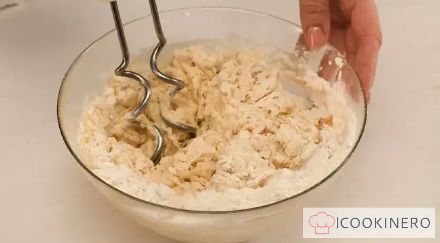 Yeast dough for pizza