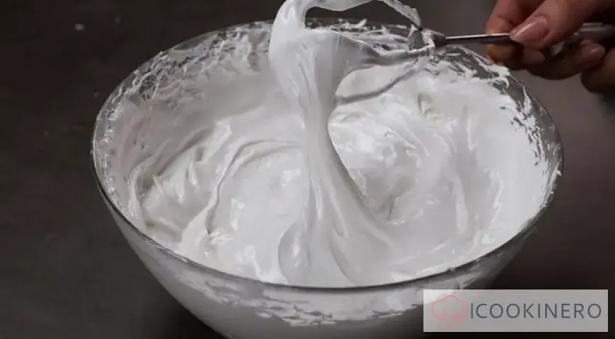 Meringue in the oven