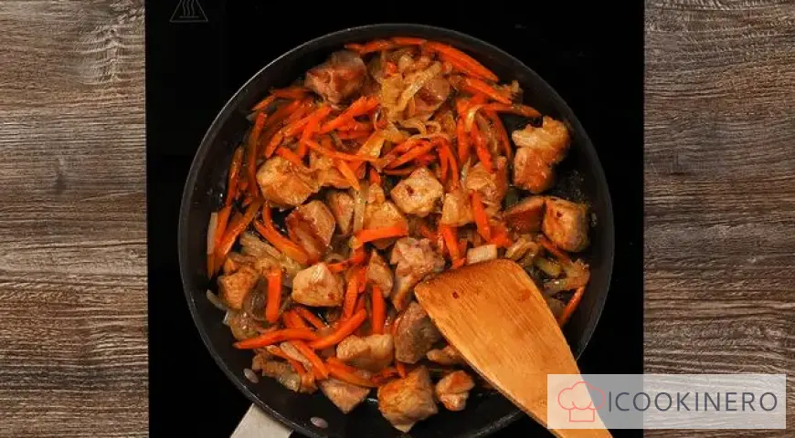 Pilaf de porc à la poêle