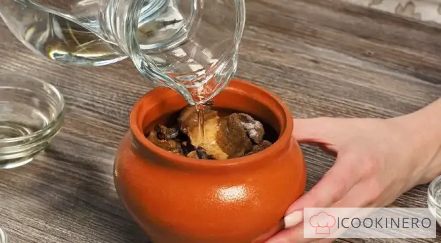Buckwheat with dried mushrooms