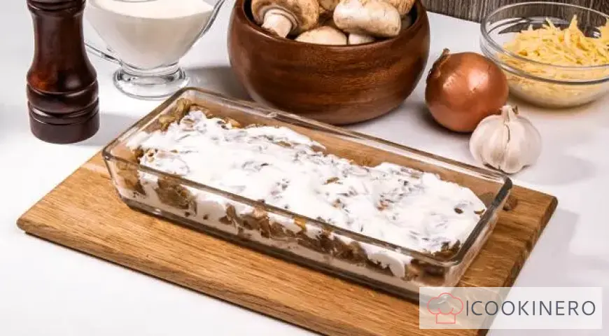 Julienne con pollo e funghi