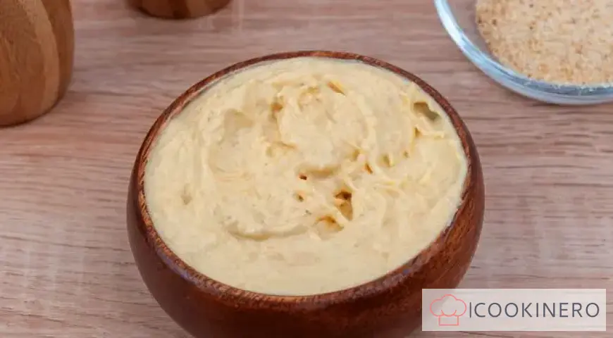 Sausages with cheese in the oven