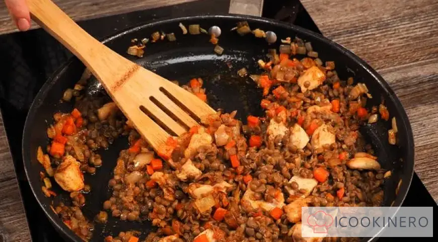 Linsen mit Hühnchen