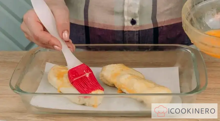Puff pastry with frozen berries