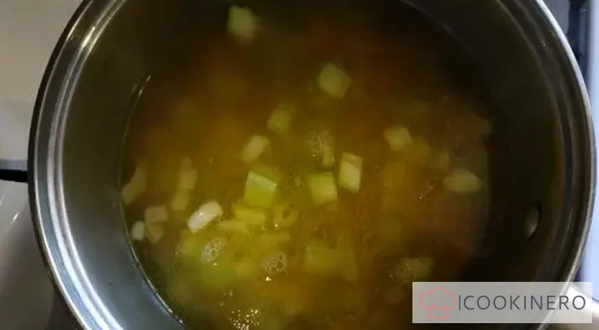 Milk soup with vegetables