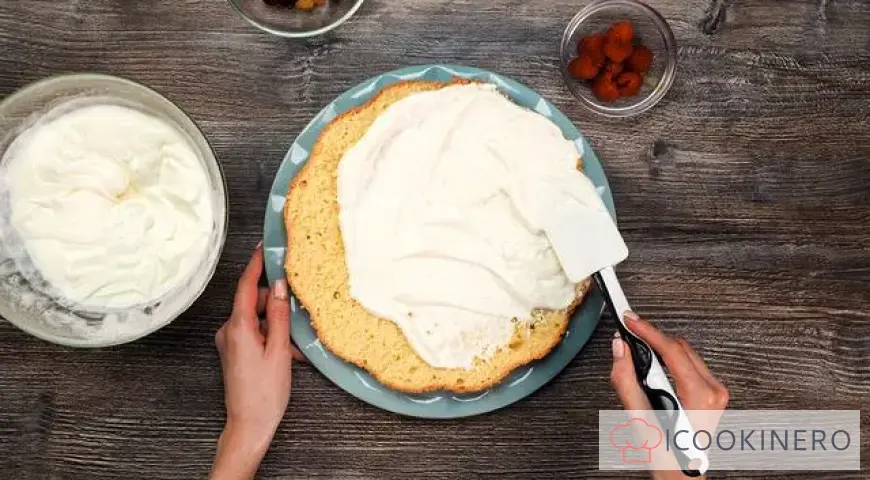 Torta con panna