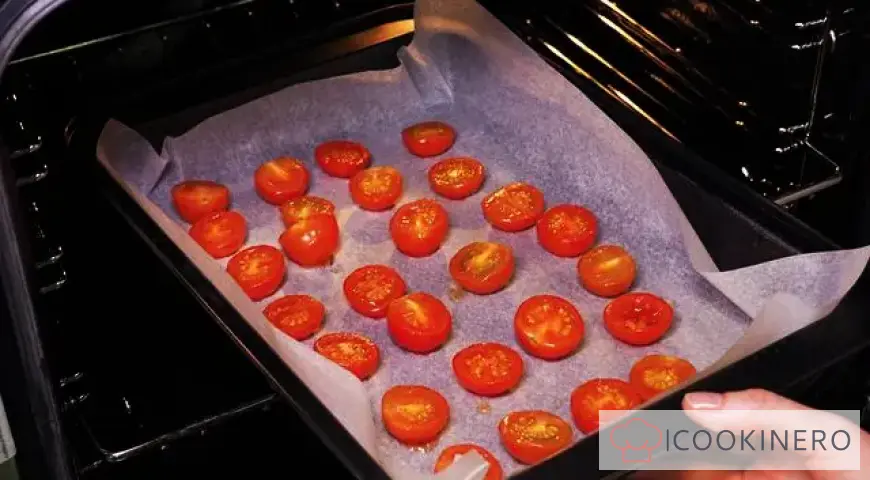 Dried cherry tomatoes
