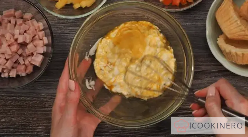Tartlets with cheese
