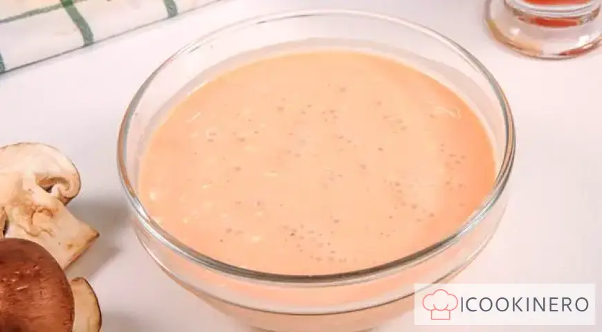 Cannelloni with minced meat and mushrooms