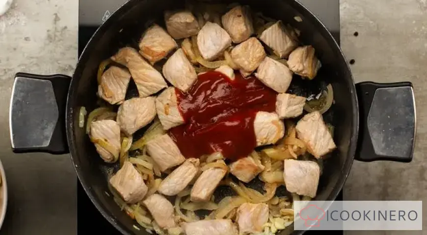 Roast pork with potatoes