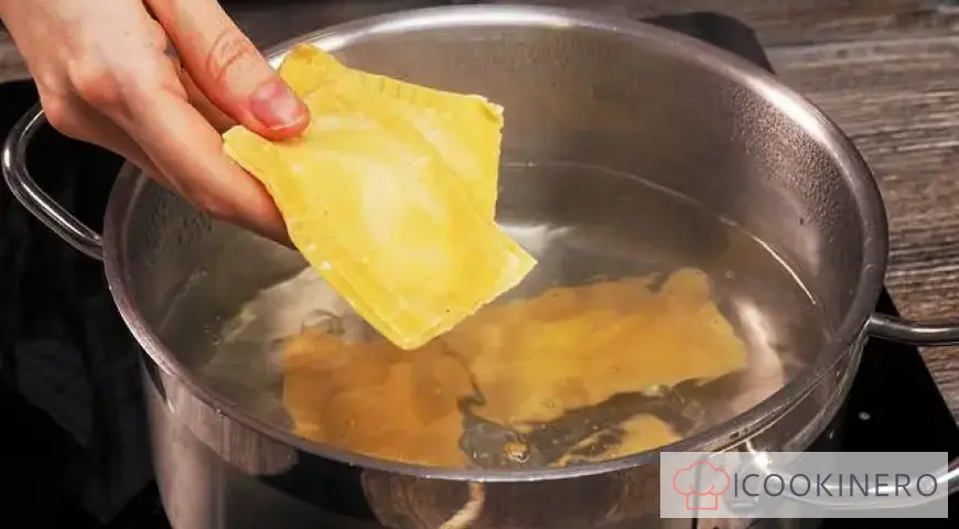 Ravioli with mushrooms