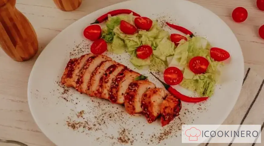 Im Ofen gebackenes Putensteak in Teriyakisauce