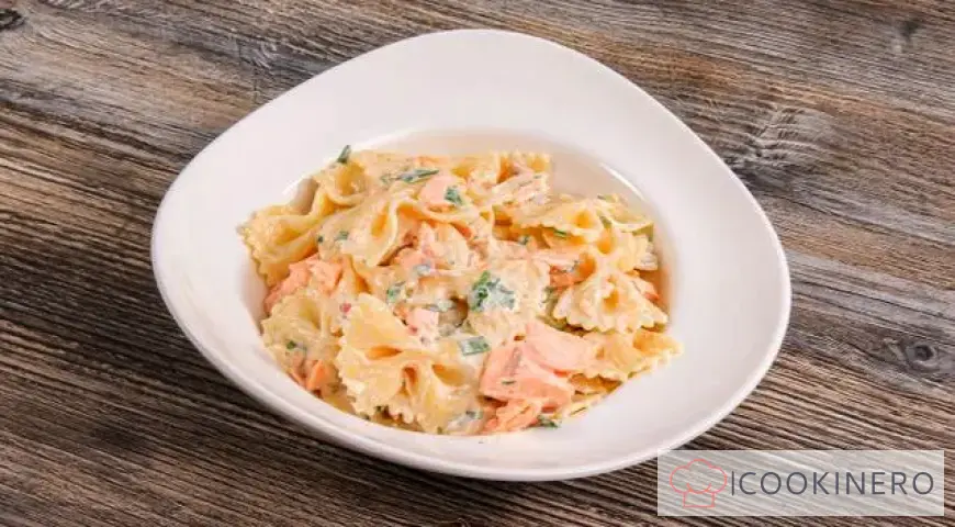 Farfalle with red fish