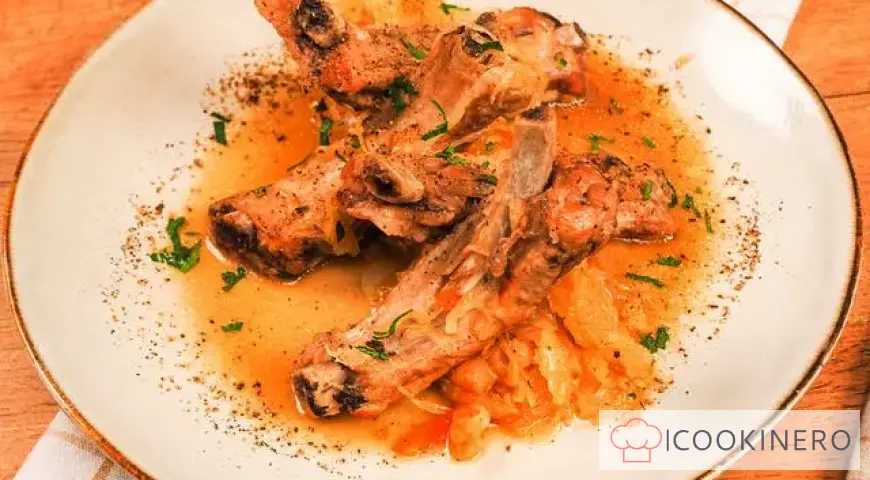 Sauerkraut with ribs