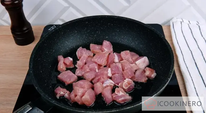 Solyanka au chou et aux pommes de terre