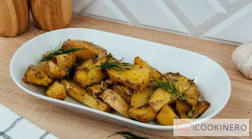 Kartoffeln in Knoblauchsauce im Ofen
