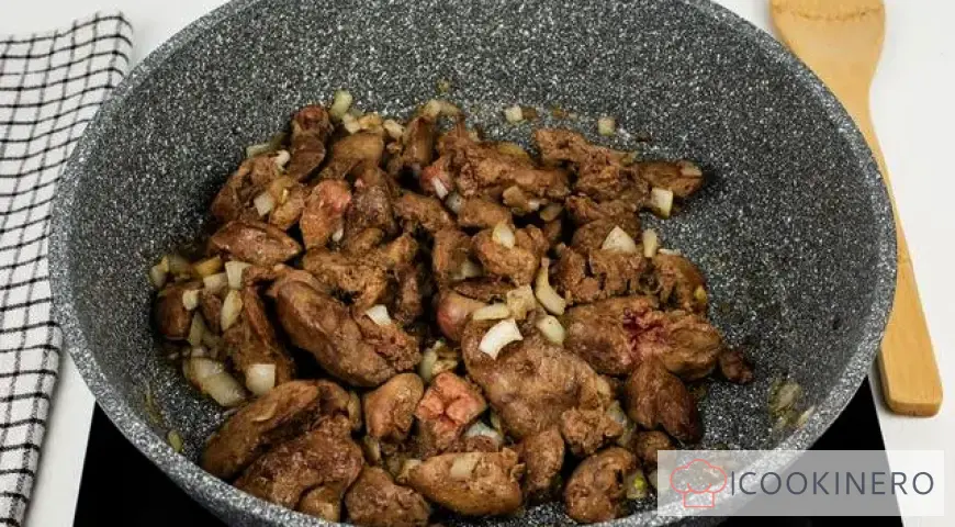 Buckwheat with chicken liver