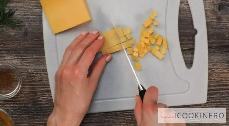 Tartlets with cheese