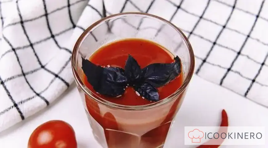 Tomato juice from tomato paste